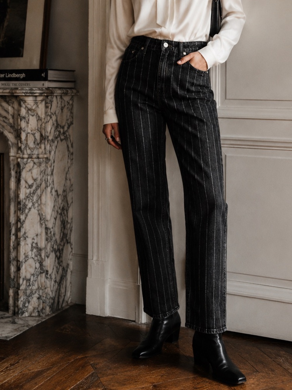 Reformation Black Pin Striped Straight Leg Jeans Size 25